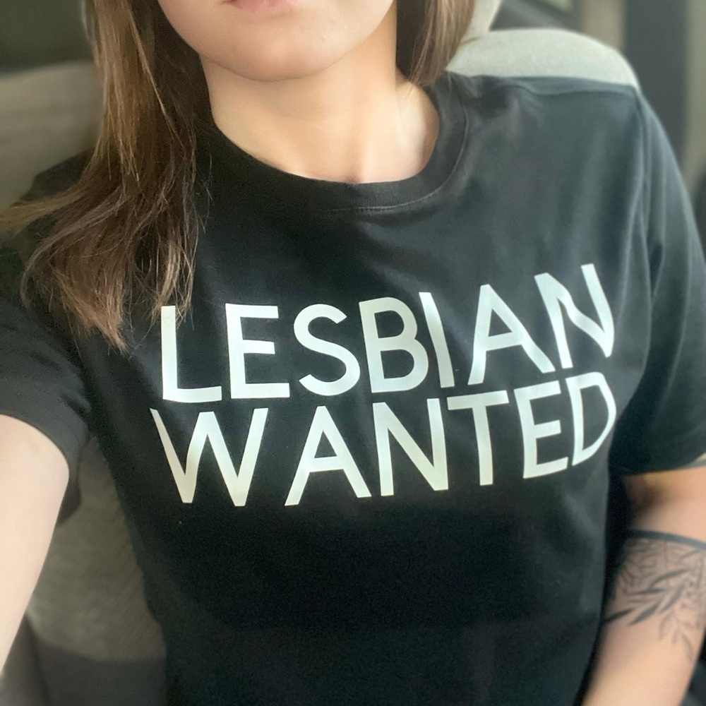 Lesbian Wanted Tee